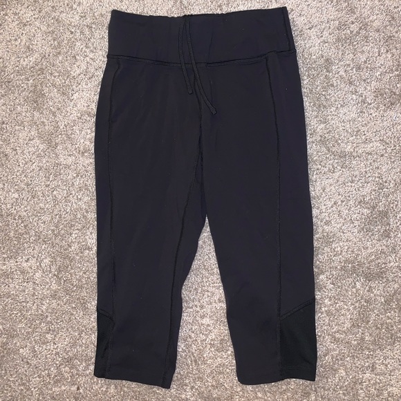 Lucy Powermax Black Capri Legging pants size S - Picture 3 of 12